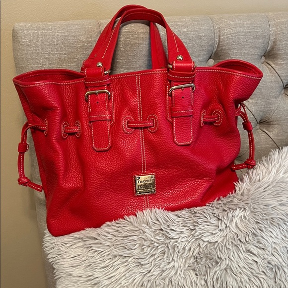 Dooney & Bourke Red Leather Bag EUC. Looks new!!!  Inside is perfect CLEAN - Picture 14 of 14